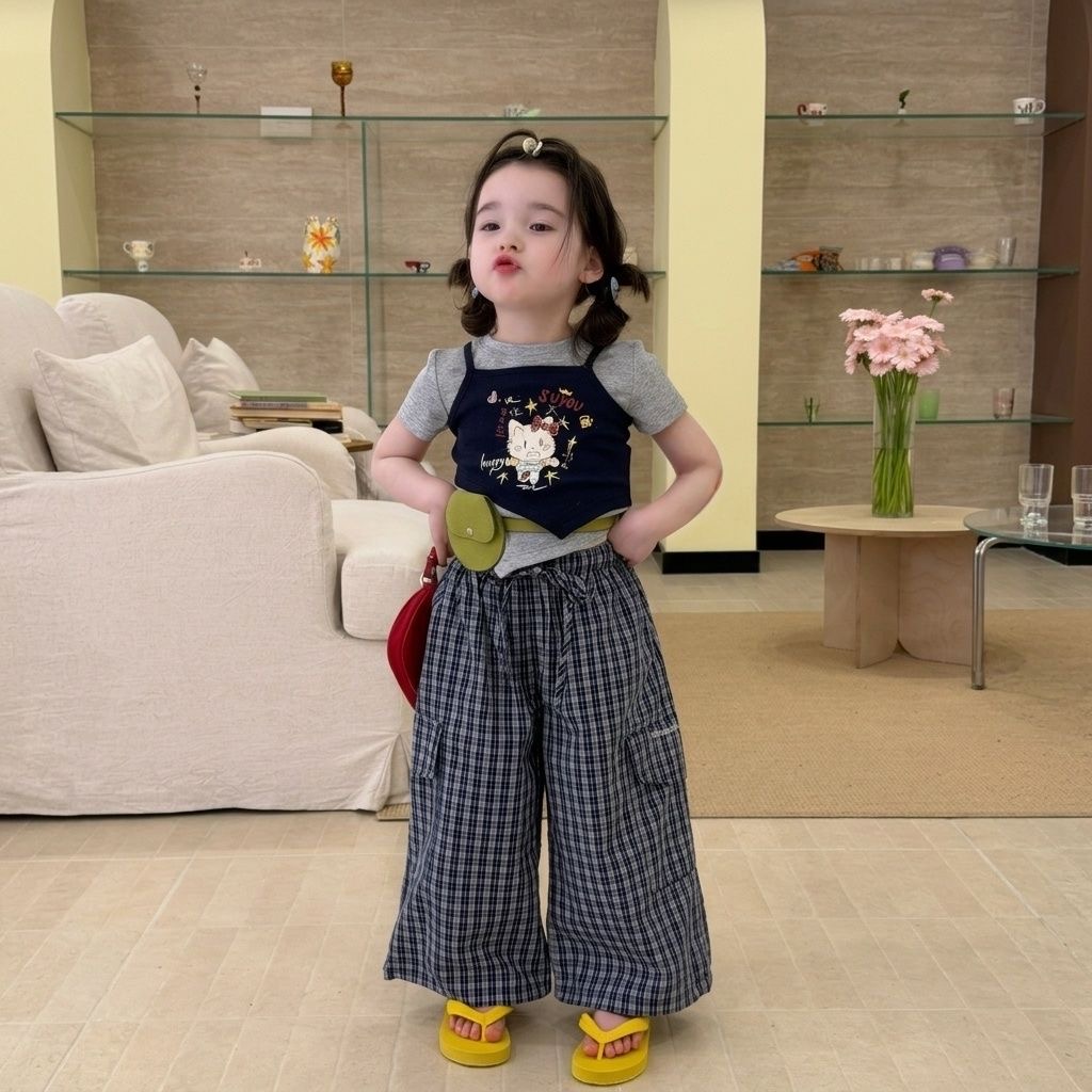 童装26夏季新款女小童韩版KT猫洋气三件套吊带T恤格子休闲长裤潮